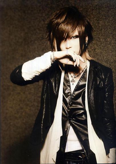 Uruha's new look ^^ Uruha's new look ^^